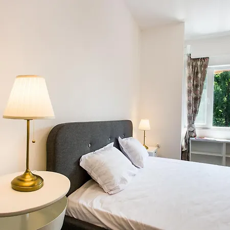 Center Big Family With Garden View Apartment *