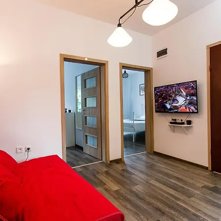 Apartment Center Big Family With Garden View *